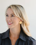 Bee Intaglio Stud earrings, gold