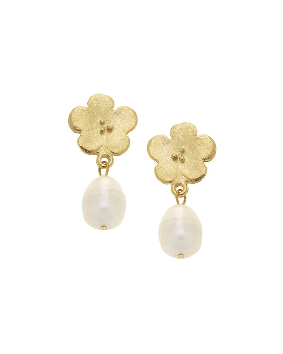 Poppy Pearl Earrings