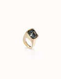 Square-Shaped Finish and Gray Ring (gold)