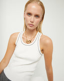 Necklace with large interlocking snap hook