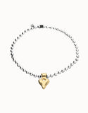 Beaded short necklace with heart detail, gold