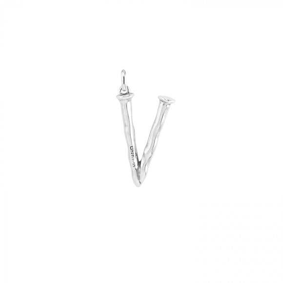 Letter V (Silver) (CHA0022MTL0000U)