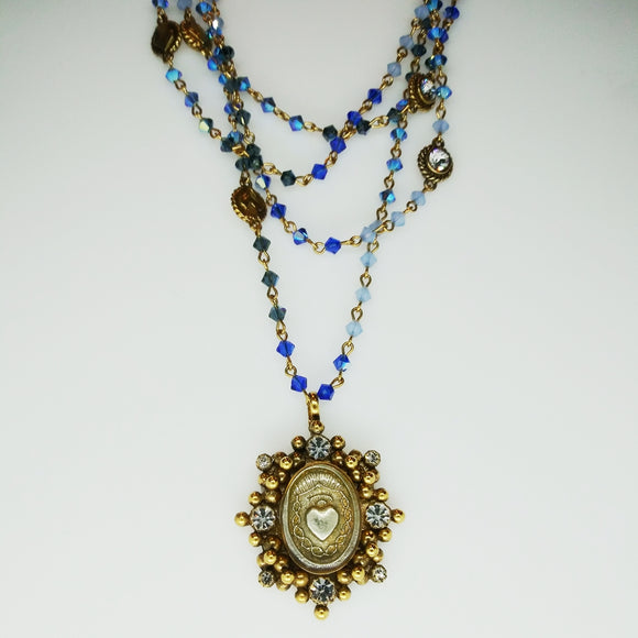 Magdalena Sacred Heart Necklace (M:SHB4-bg-bi1007-a1)