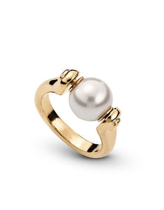 Full pearlmoon ring, gold